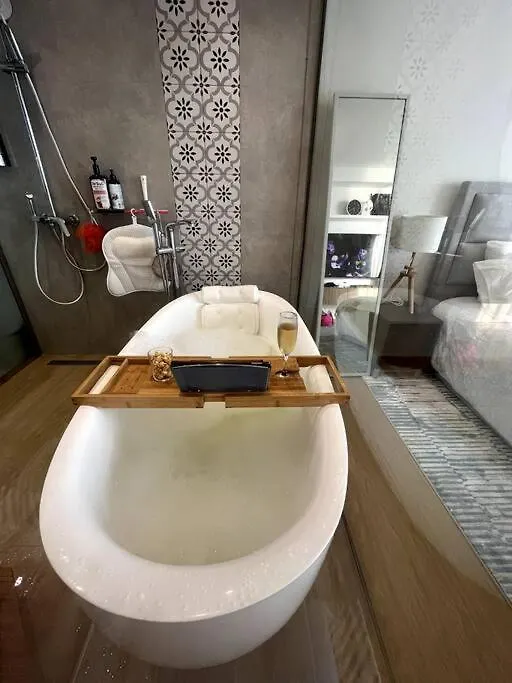 بيت للعطل Luxury Seaview Studio Apartment -Rak Marjan Island رأس الخيمة
