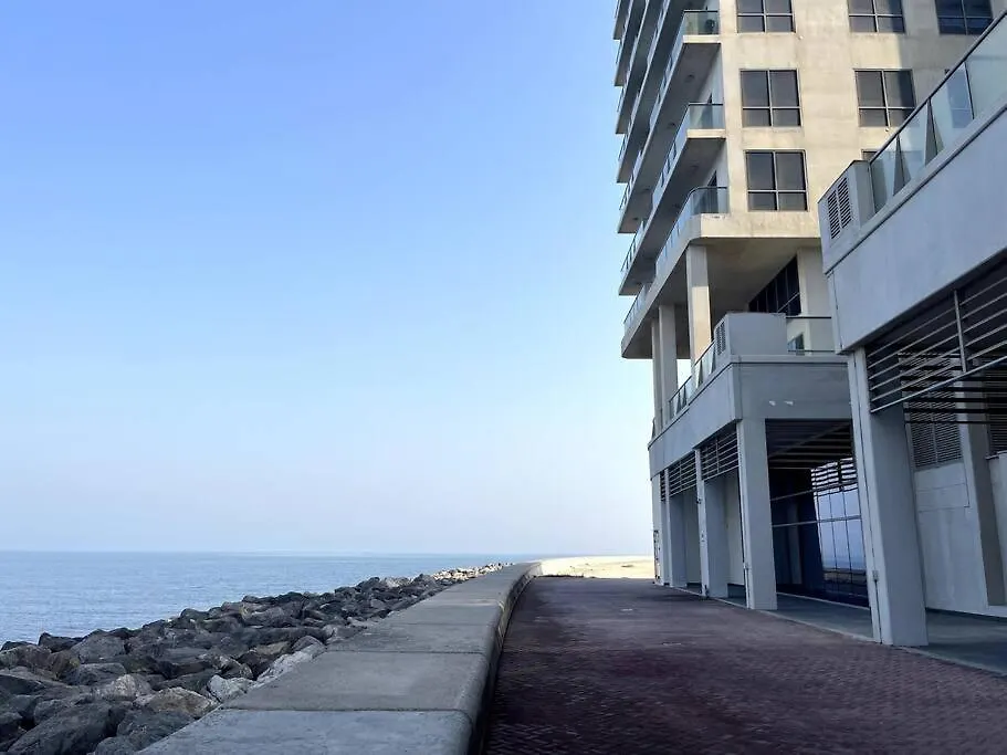 Luxury Seaview Studio Apartment -Rak Marjan Island رأس الخيمة
