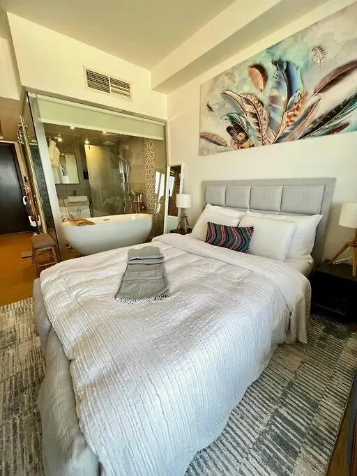 Luxury Seaview Studio Apartment -Rak Marjan Island رأس الخيمة