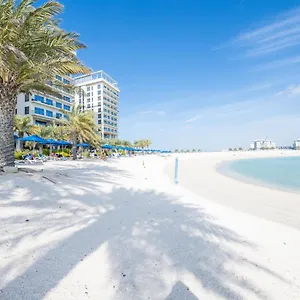 شقة Luxury 1br Beachfront Marjan Island, رأس الخيمة